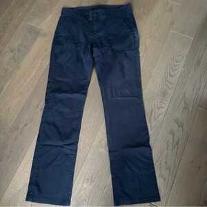 Uniqlo Dark Blue Casual Pants Size 6
